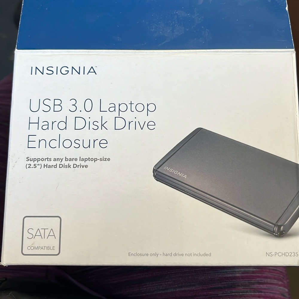 Insignia USB 3.0 Laptop Hard Disc Drive Enclosure-Sata compatible